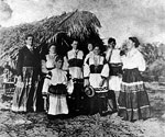 Visitors to Indian Home on the New River, 1909